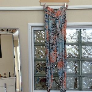 Beautiful BCBG MaxAzria paperbag pants